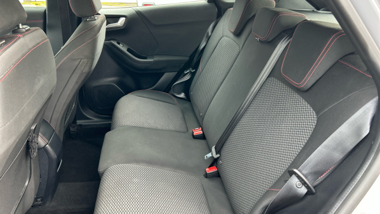 Ford Puma 1.0 EcoBoost Hybrid mHEV ST-Line 5dr Petrol Hatchback